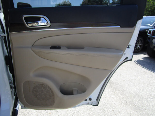 2014 Jeep Grand Cherokee in Tampa, FL 33604-6914 - 2329914 18