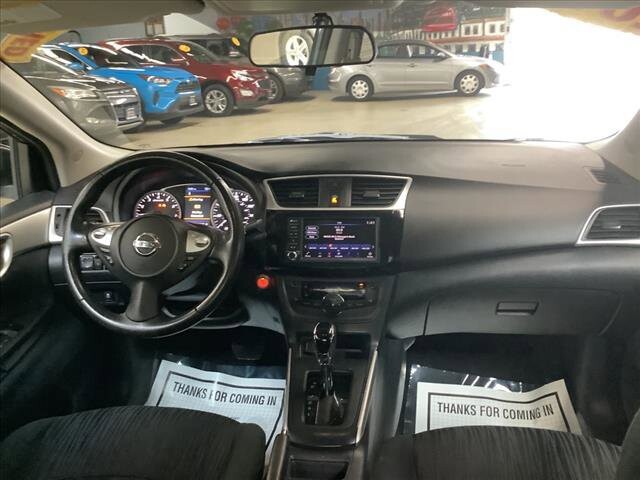 2019 Nissan Sentra in Chicago, IL 60659 - 2329915 20