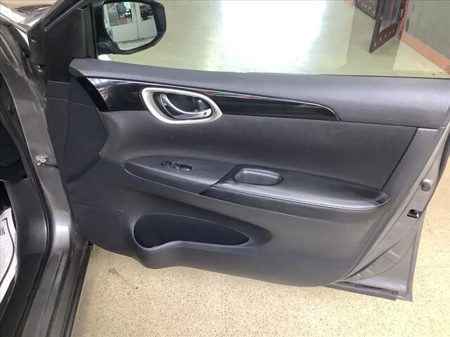 2019 Nissan Sentra in Chicago, IL 60659 - 2329915 21