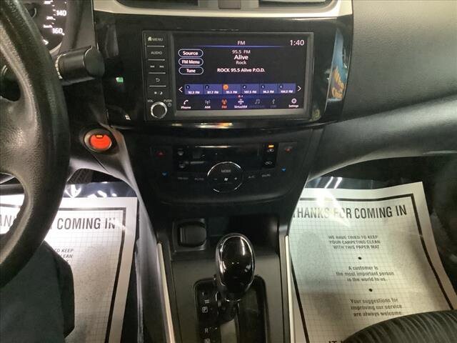 2019 Nissan Sentra in Chicago, IL 60659 - 2329915 15