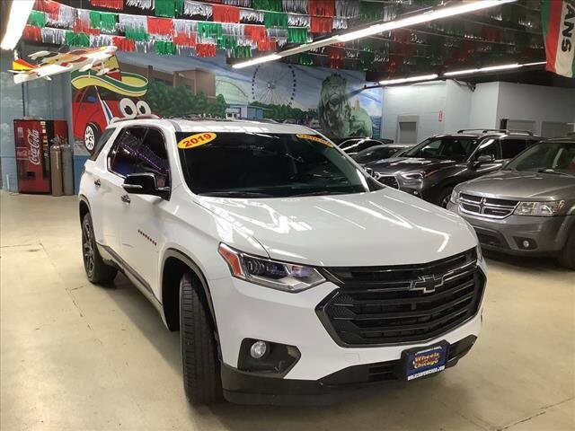 2019 Chevrolet Traverse in Chicago, IL 60659 - 2329916 7