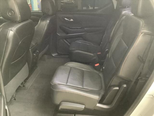 2019 Chevrolet Traverse in Chicago, IL 60659 - 2329916 18