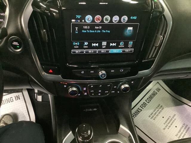 2019 Chevrolet Traverse in Chicago, IL 60659 - 2329916 15