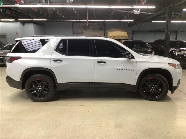 2019 Chevrolet Traverse in Chicago, IL 60659 - 2329916 6