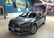 2016 Volkswagen Passat in Chicago, IL 60659 - 2329952 1