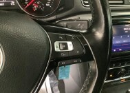 2016 Volkswagen Passat in Chicago, IL 60659 - 2329952 13
