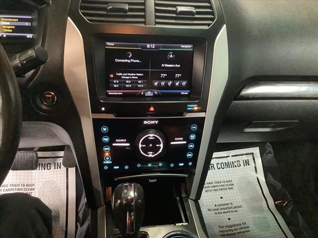 2013 Ford Explorer in Chicago, IL 60659 - 2329953 16