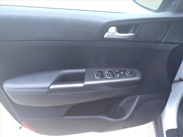 2018 Kia Sportage in Troy, IL 62294-1376 - 2329954 114