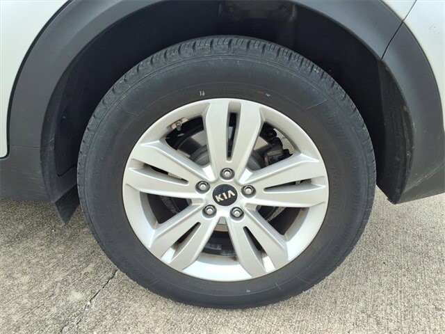 2018 Kia Sportage in Troy, IL 62294-1376 - 2329954 21
