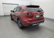 2018 Nissan Rogue in Clearwater, FL 33764 - 2330396 5