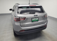 2019 Jeep Compass in Columbus, OH 43231 - 2330822 6