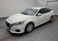 2020 Nissan Altima in Indianapolis, IN 46219 - 2330912 2