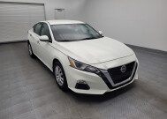 2020 Nissan Altima in Indianapolis, IN 46219 - 2330912 13