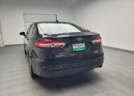 2020 Ford Fusion in Eastpointe, MI 48021 - 2331193 6