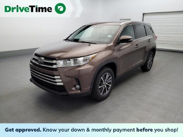 2019 Toyota Highlander in Pittsburgh, PA 15237