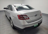 2017 Ford Taurus in Highland, IN 46322 - 2331328 5