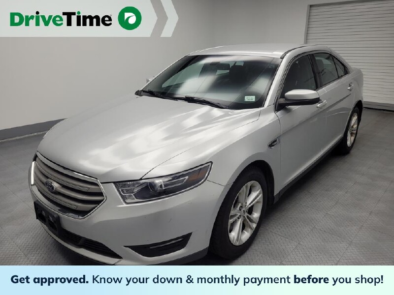 2017 Ford Taurus in Highland, IN 46322 - 2331328