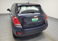2019 Chevrolet Trax in Highland, IN 46322 - 2331376 6