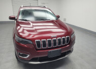 2020 Jeep Cherokee in Indianapolis, IN 46222 - 2331520 14