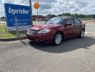 2014 Chrysler 200 in Conway, AR 72032