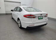 2019 Ford Fusion in Tampa, FL 33612 - 2331920 5