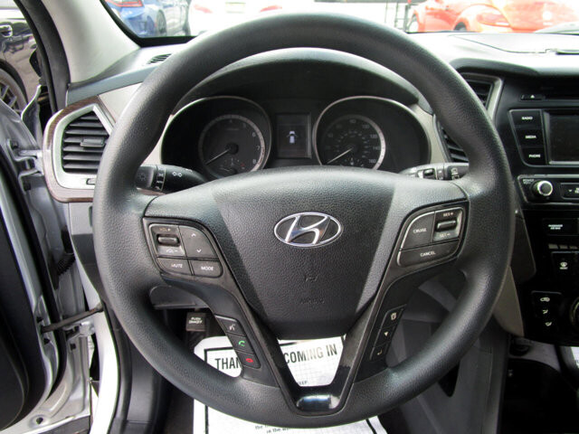 2018 Hyundai Santa Fe in Tampa, FL 33604-6914 - 2332163 61