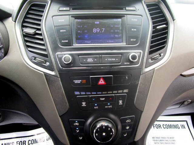 2018 Hyundai Santa Fe in Tampa, FL 33604-6914 - 2332163 5