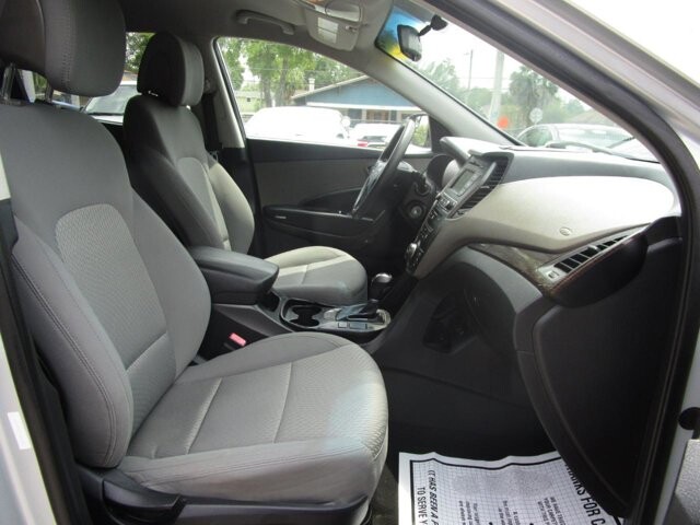 2018 Hyundai Santa Fe in Tampa, FL 33604-6914 - 2332163 7