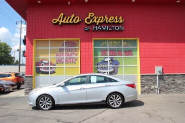 2011 Hyundai Sonata in Hamilton, OH 45015