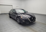 2021 Nissan Altima in Morrow, GA 30260 - 2332647 13