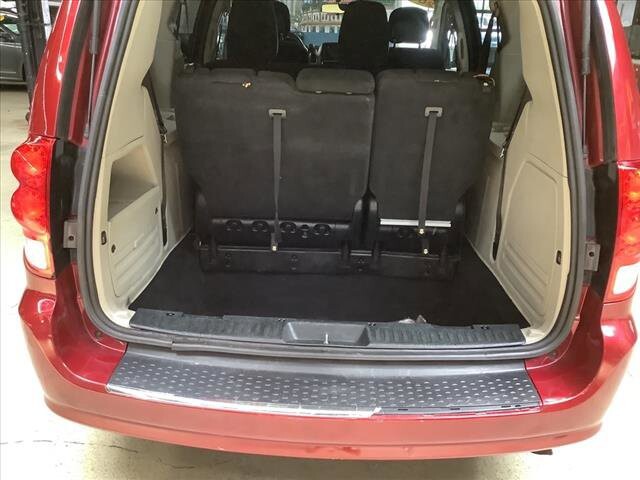 2016 Dodge Grand Caravan in Chicago, IL 60659 - 2332873 17