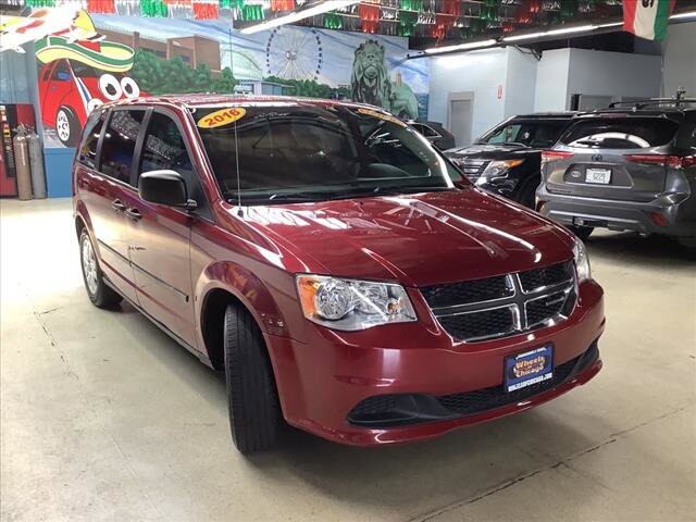 2016 Dodge Grand Caravan in Chicago, IL 60659 - 2332873 7