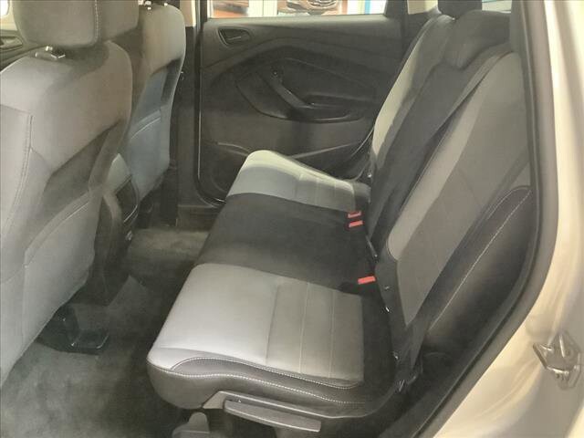 2017 Ford Escape in Chicago, IL 60659 - 2332897 17