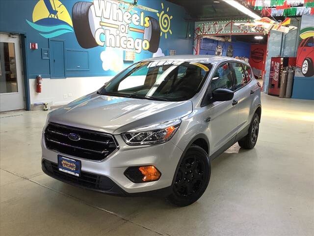 2017 Ford Escape in Chicago, IL 60659 - 2332897