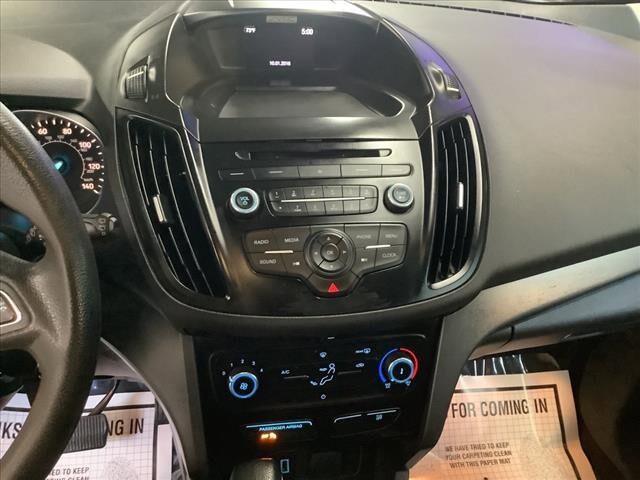 2017 Ford Escape in Chicago, IL 60659 - 2332897 15