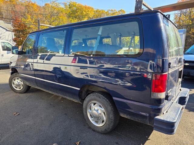 2009 Ford E-150 and Econoline 150 in Blauvelt, NY 10913 - 2332953 4