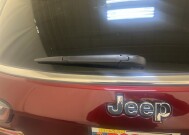 2022 Jeep Compass in Milwaulkee, WI 53221 - 2332957 90