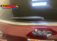 2022 Jeep Compass in Milwaulkee, WI 53221 - 2332957 35