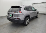 2019 Jeep Cherokee in Tampa, FL 33612 - 2333286 9