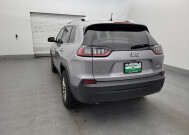2019 Jeep Cherokee in Tampa, FL 33612 - 2333286 6