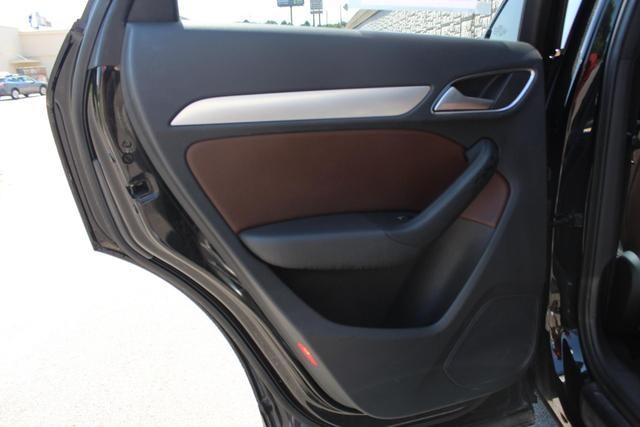 2017 Audi Q3 in Decatur, GA 30032 - 2333380 86