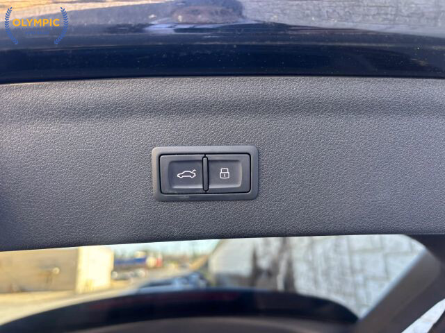 2017 Audi Q3 in Decatur, GA 30032 - 2333380 35