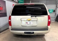 2014 Chevrolet Suburban in Conyers, GA 30094 - 2333410 6