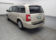 2015 Chrysler Town & Country in Gainesville, FL 32609 - 2333794 5
