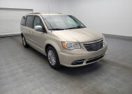 2015 Chrysler Town & Country in Gainesville, FL 32609 - 2333794 13