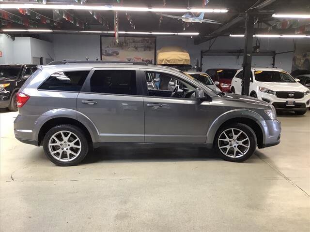 2013 Dodge Journey in Chicago, IL 60659 - 2333994 6