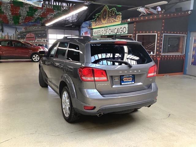 2013 Dodge Journey in Chicago, IL 60659 - 2333994 3