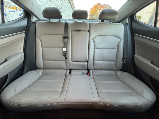 2017 Hyundai Elantra in Decatur, GA 30032 - 2334078 38