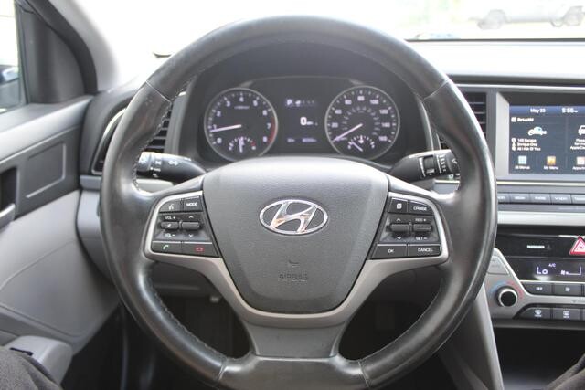 2017 Hyundai Elantra in Decatur, GA 30032 - 2334078 60