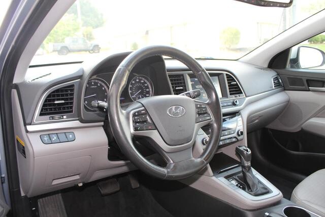 2017 Hyundai Elantra in Decatur, GA 30032 - 2334078 56